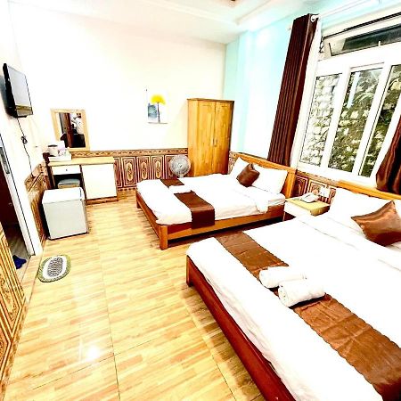 ホテルKhach San An Binh ダラット エクステリア 写真
